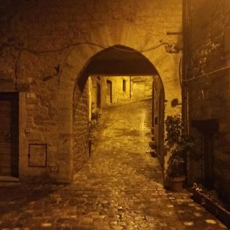 Albergo Montenerone Piobbico Bagian luar foto