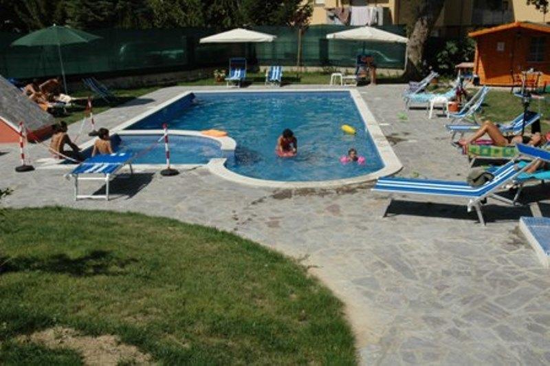 Albergo Montenerone Piobbico Bagian luar foto